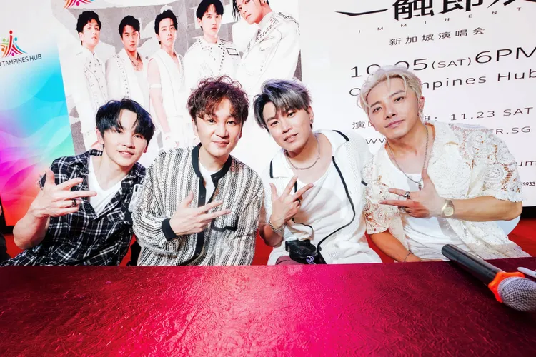 Energy像乘坐時光機回到剛出道來新加坡的感受。相信音樂提供