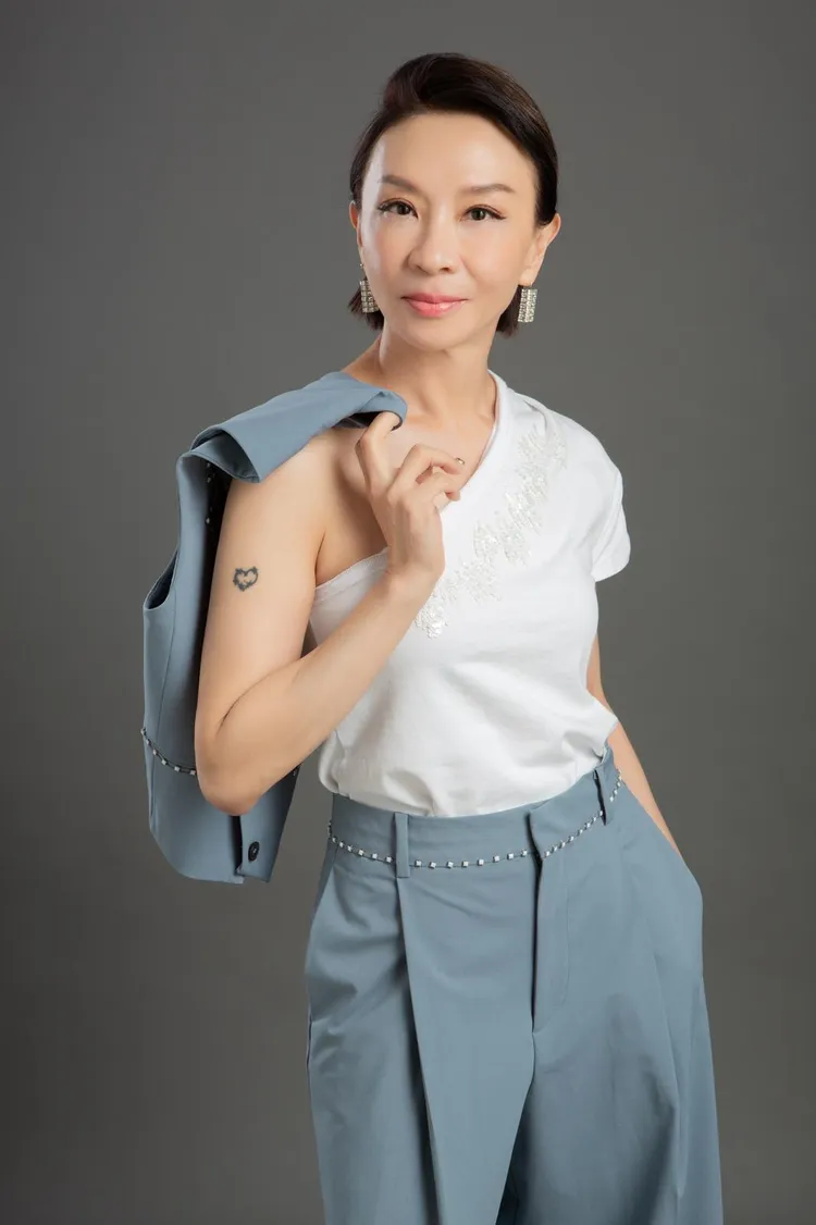 范怡文每天堅持作息正常，搭配良好飲食習慣，自然雕塑出完美身材。翰森娛樂提供