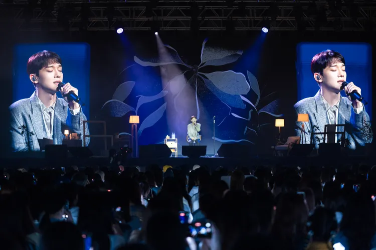 CHEN吞CD歌唱實力，讓全場聽得如癡如醉。超級圓頂提供