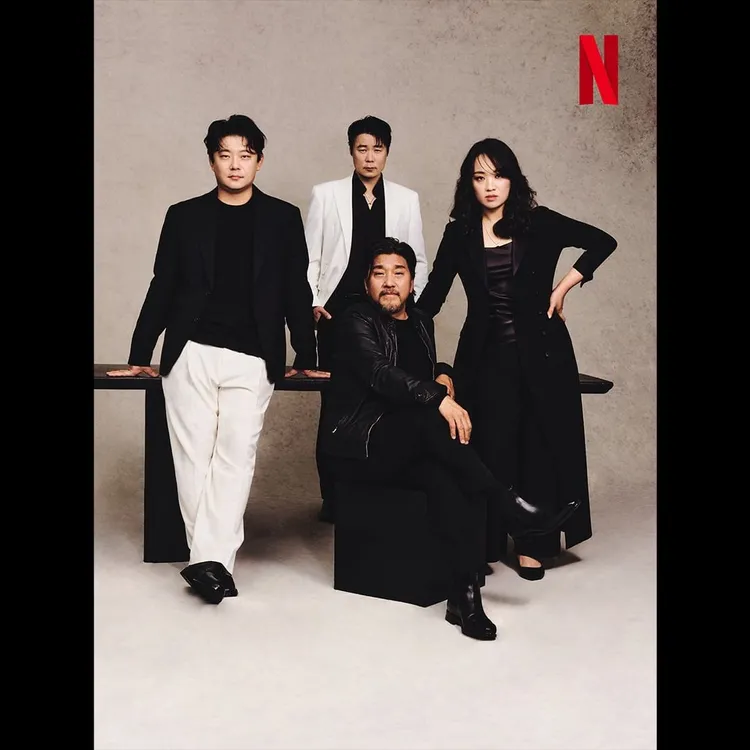 白湯匙組：蔣皓埈（左起順時針）、崔鉉碩、鄭智善與李愛德華。翻攝IG@netflixkr