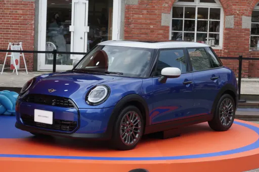 全新MINI Cooper五門掀背正式發表 雙車型售價158萬元起