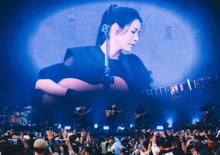 安溥近年在中國各地演出，圖為參加馬鞍山葫蘆果音樂節。翻攝聯成娛樂OnLine微博