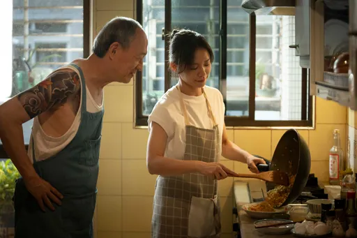 金士傑難捨父女情 經過宋芸樺家忍不住多看幾眼