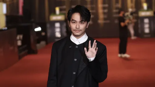 金鐘紅毯|方志友受傷變幸運物?楊銘威黑色幽默「幫擋煞」