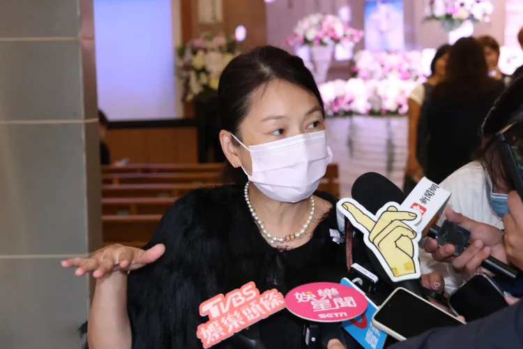 六月回憶張智皓過往，悲傷不捨。莊宗達攝