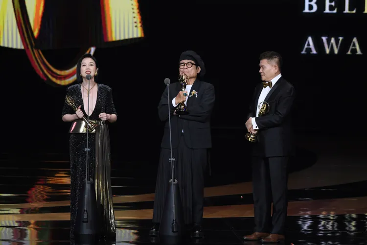 「節目類」收視高點在苗可麗、許效舜及澎恰恰。三立提供