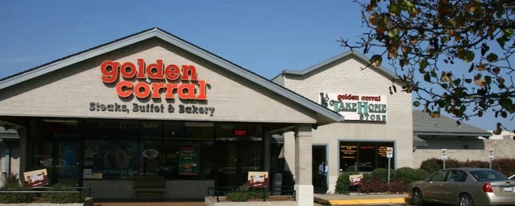 男子表示想先去吃到飽餐廳Golden Corral大快朵頤。翻攝自X @VICE