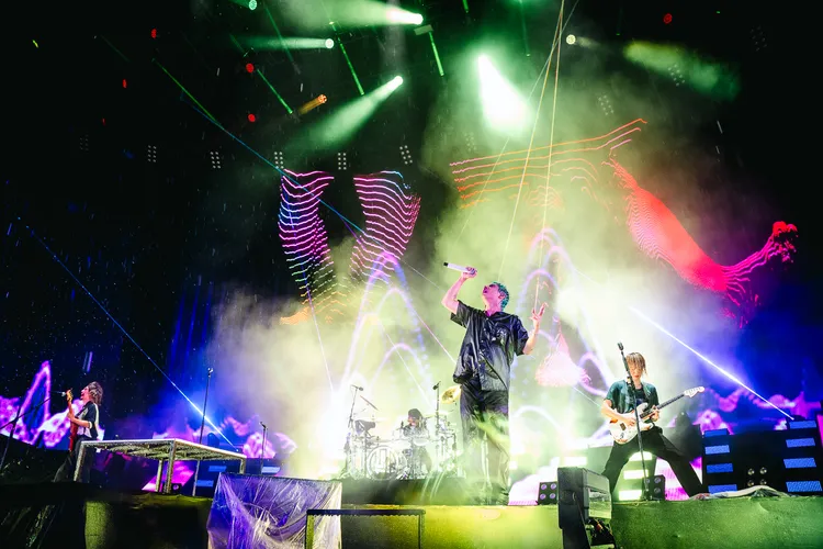 日本搖滾天團ONE OK ROCK在高雄世運主場館飆唱。Photo by Rui Hashimoto