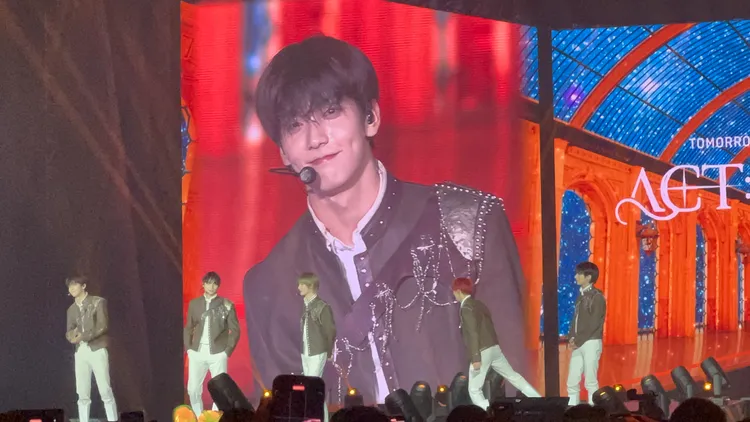 秀彬「外表check」。讀者提供