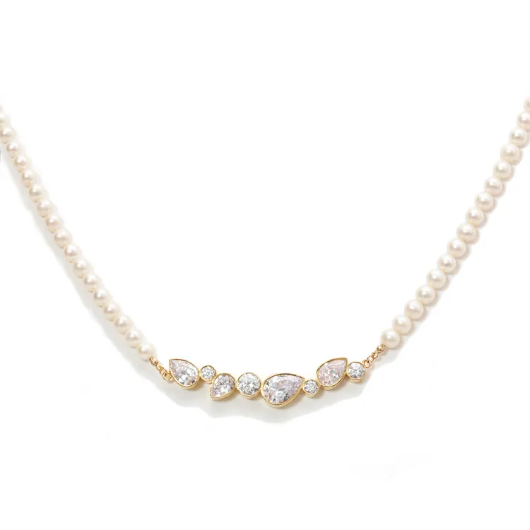 ARTISMI華麗漿果串珠項鍊，7800元。品牌提供