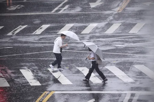 挑戰4連休!最新風雨預測 全台22縣市「明停班課達標」