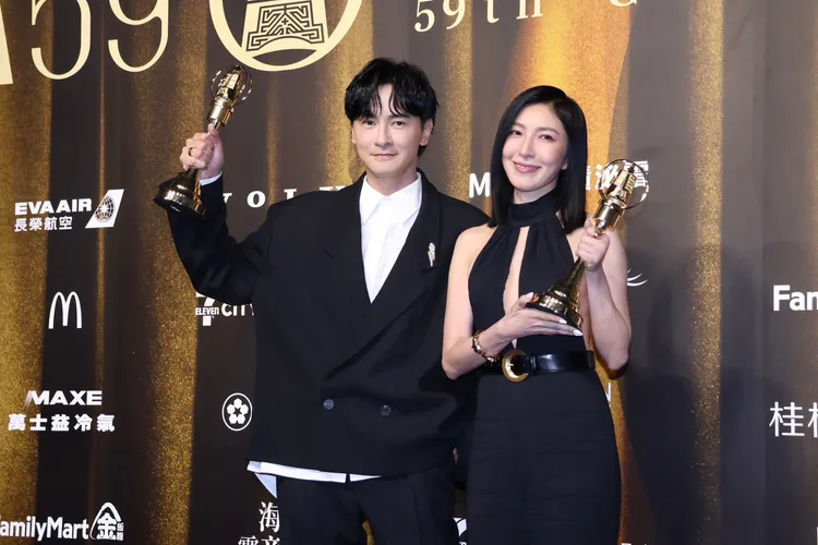 鄭元暢、楊謹華都是演戲多年拿下金鐘獎。攝影中心攝