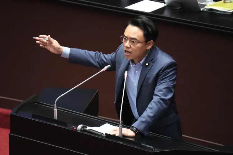 國民黨立委洪孟楷認為應動用第二預備金。資料照，彭欣偉攝