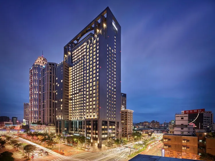 台北新板希爾頓酒店歡慶6週年。業者提供