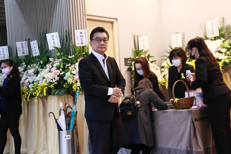 民眾黨立委林國成現身張友驊告別式。彭欣偉攝影