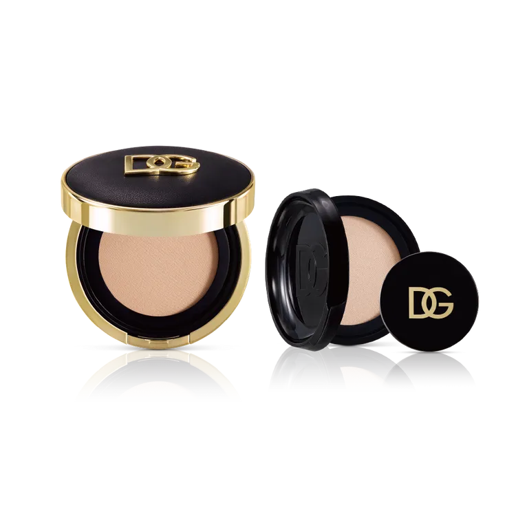 氣墊囤貨組，包含天生美膚玫瑰水光氣墊粉餅 (全一式)、天生美膚玫瑰水光氣墊粉餅 (蕊心)、天生美膚玫瑰水光氣墊粉餅MINI，4250元（原價5050元）