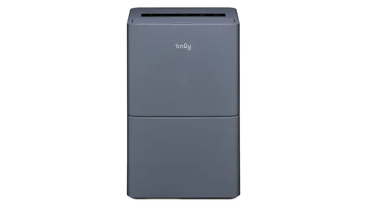 一台抵兩台、除濕同時清淨空氣的「HEPA空氣清淨除濕機」，美第only封館慶優惠價$4,990元，再送only蔬果慢磨機（市價$4,990）和only免耗材清淨機（市價$4,990）