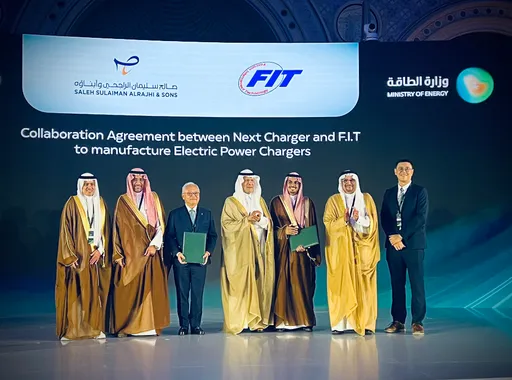 鴻騰精密攜手中東夥伴Alrajhi 開展沙國生產新能源車充電事業