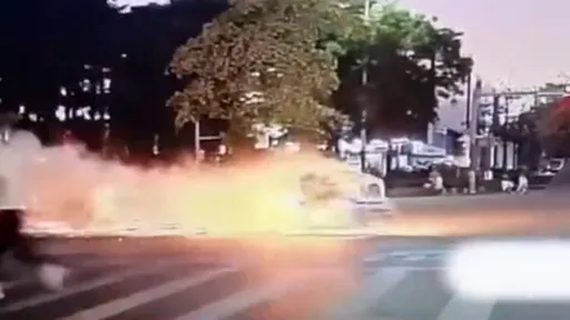 電動車換電池5分鐘就起火　外送員慘變「惡靈戰警」全身92％燒傷