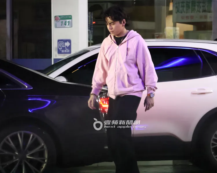 王大陸露出「結屎臉」。特勤中心攝