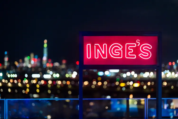 台北萬豪酒店INGE’S Bar＆Grill連續四連榮獲世界級餐飲評鑑50 Best Discovery之推薦酒吧。業者提供