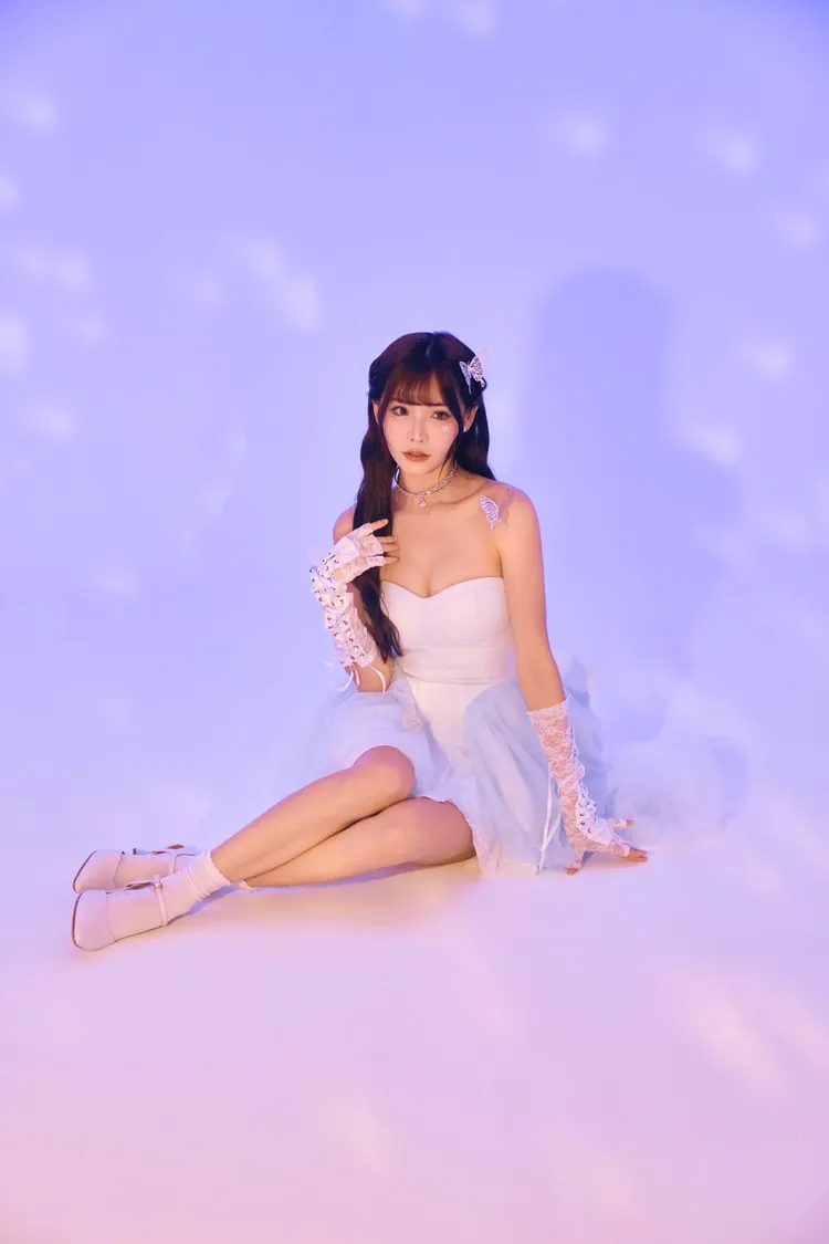 菲菲籌備8個月出單曲，甜美登場。菲菲提供