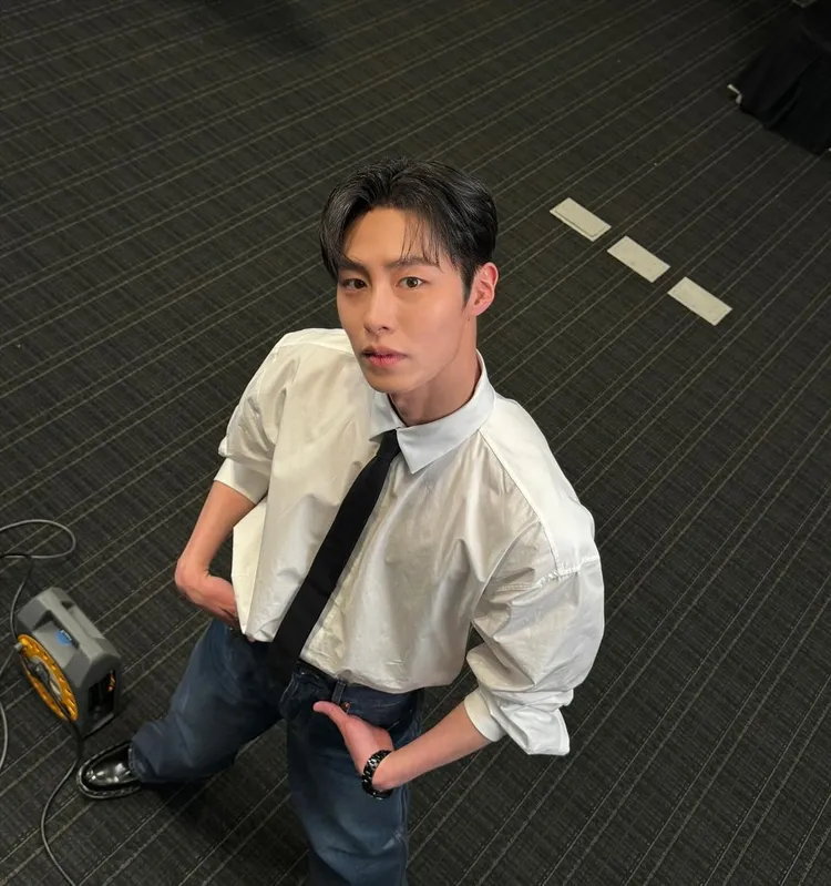 韓星李宰旭10月9日將來台出席Saint Laurent台北101旗艦店開幕。翻攝李宰旭IG