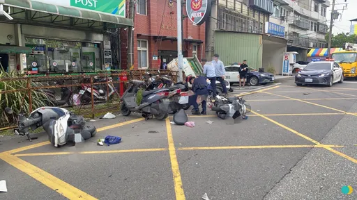 獨家有片|28歲BMW男打瞌睡派出所前連撞5警車、變電箱 1路人慘遭撞飛送醫不治