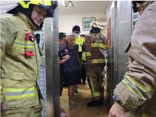 消防員穿制服買便當遭公審　消防署發文力挺：吃飽才有體力救災