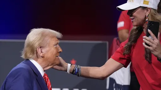 川普與全場女性選民直球對決　自封「體外人工受精之父」