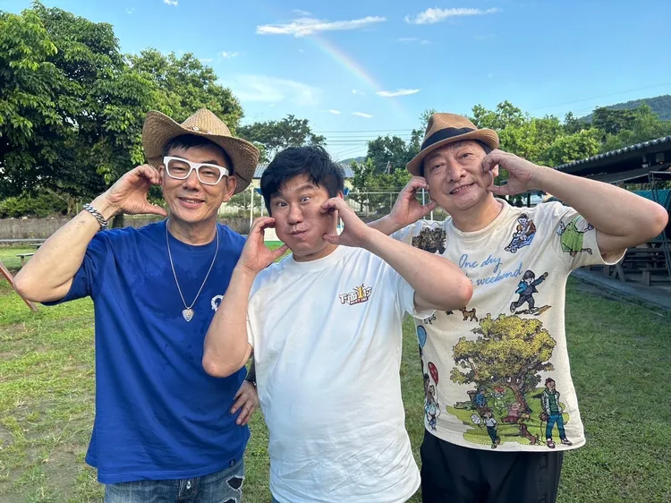 任賢齊、九孔上胡瓜網路節目《下面一位》。下面一位提供