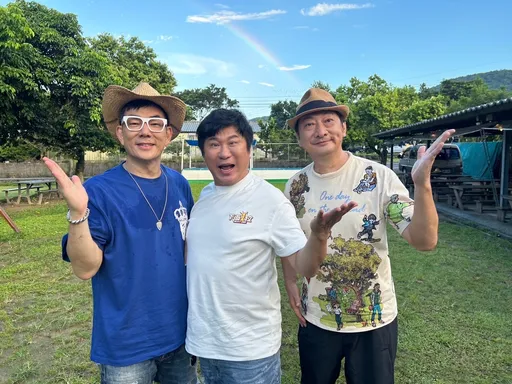 九孔愛幫胡瓜擋酒害慘自己 遭任賢齊丟入40度溫泉池「半身燙到發紅」