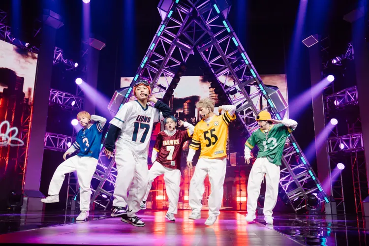 天狼星炸裂全場的表演獲得坤達肯定。踢帕娛樂