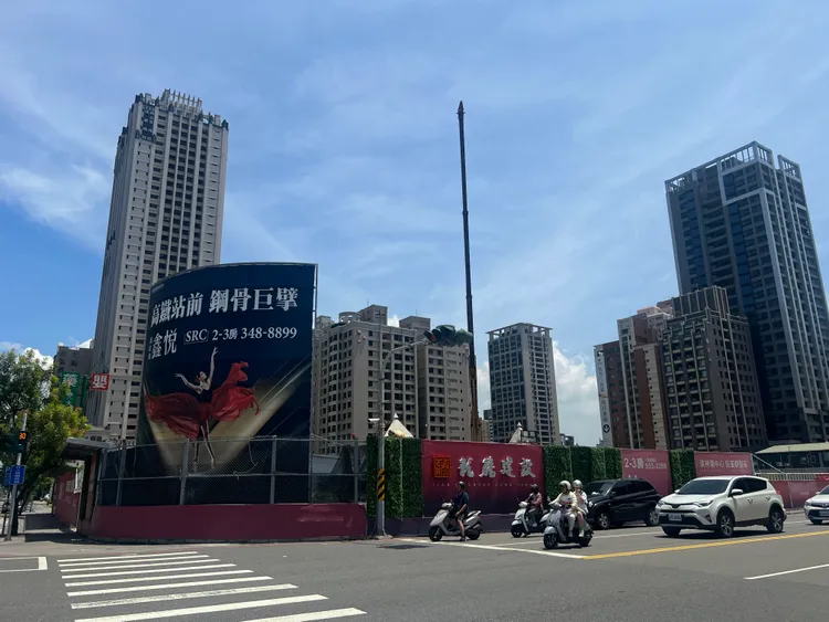 天玉集團多場建案在區段挑戰5-6字頭成交。葉家銘攝