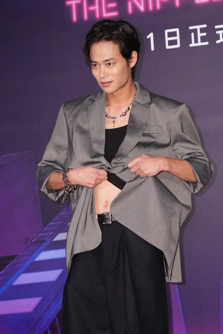 夏騰宏獻出首次男男親熱戲。彭欣偉攝影