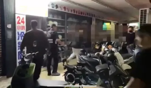 棋牌會館變職業麻將賭場 警上門查赫見賭客湊6桌全送辦