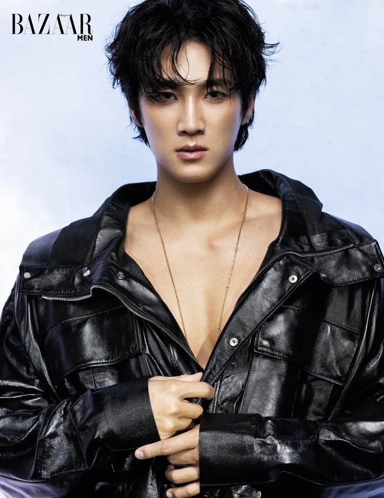 安普賢拍攝《Harper’s BAZAAR MEN》封面。《Harper’s BAZAAR》國際中文版提供