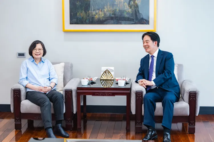 前總統蔡英文昨（6日）重訪賴清德總統官邸作客。總統府提供