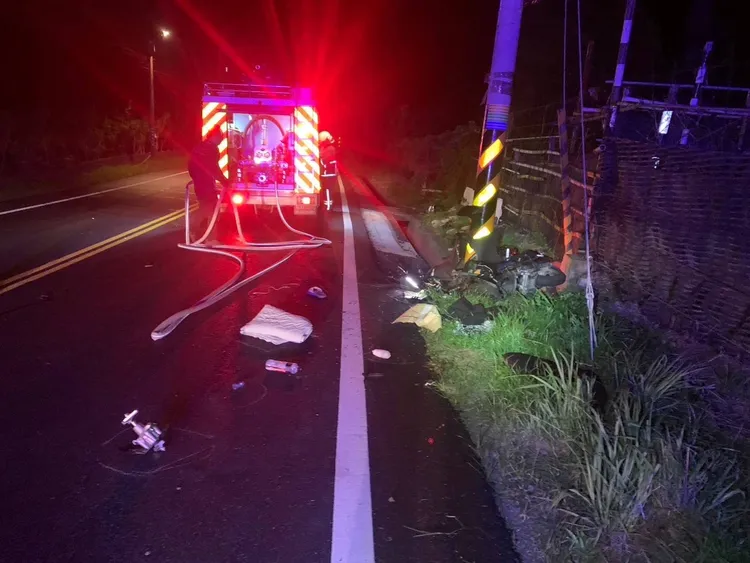 當地民眾指該路段常發生死亡事故，且「不少人撞到同一根電線桿」。民眾提供