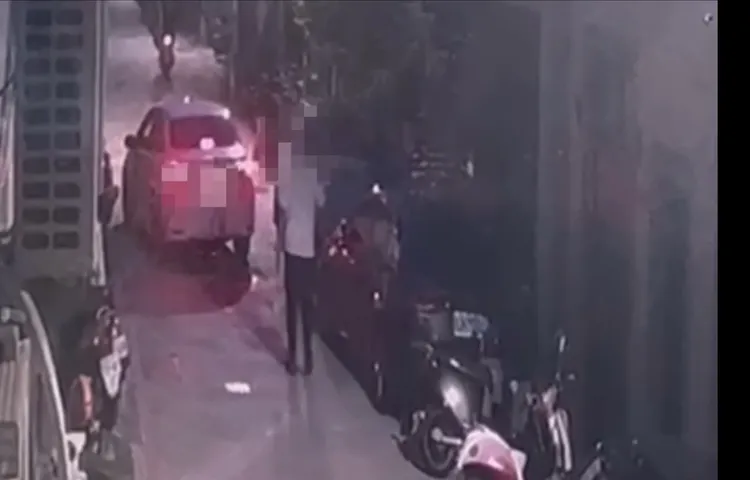 蔡男事發後還請友人開車將他載離現場。翻攝照片