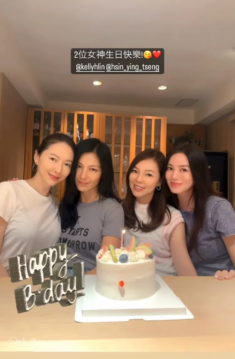 蔡依倫（左起）、林熙蕾、曾馨瑩及林牧潔相約慶生暖壽。翻攝林牧潔IG