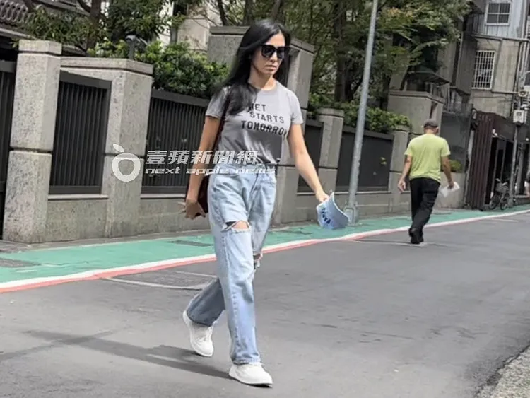 林熙蕾一身休閒裝扮來慶生。特勤中心攝