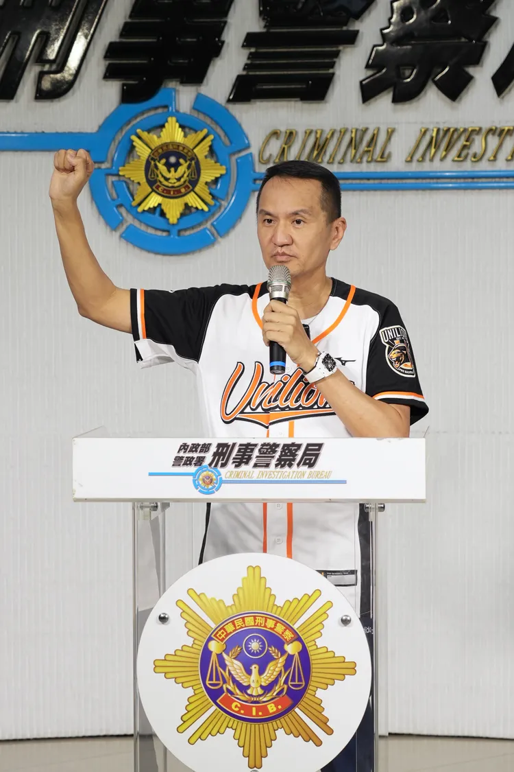 常如山表示自己出身特戰部隊，對於特戰裝備使用相當了解，要買給警方的裝備就要買全球最好的。彭欣偉攝