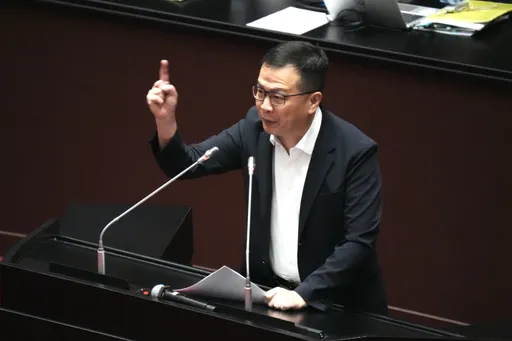 控風電業者套取台電400億利益 羅智強再批「經濟部三招隱匿資料」