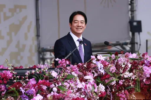 在野黨恐被憲法法庭解散?羅智強酸:乾脆修憲讓賴清德登基稱帝