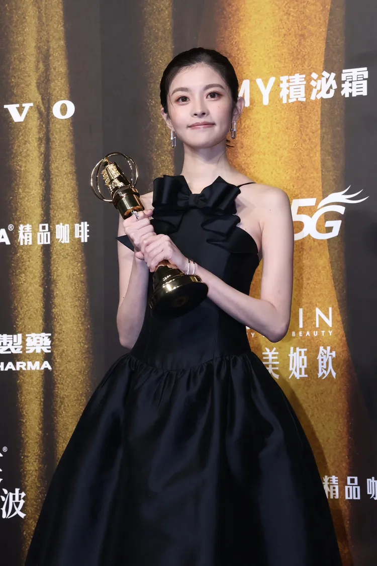 詹子萱想和老闆張鈞甯一起吃飯慶祝。攝影中心攝