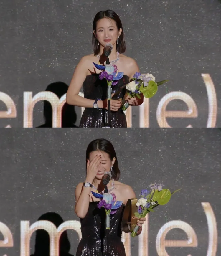 林依晨上台領最佳女演員時哽咽，以中英韓3聲道致謝。翻攝YouTube