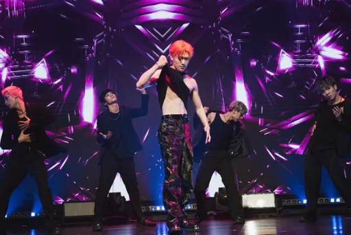 邱宇辰辦音樂會暖壽 掀6塊肌寵粉自豪:我是績優股