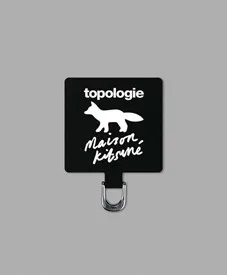 Maison Kitsuné x Topologie手機掛繩夾片，600元。品牌提供