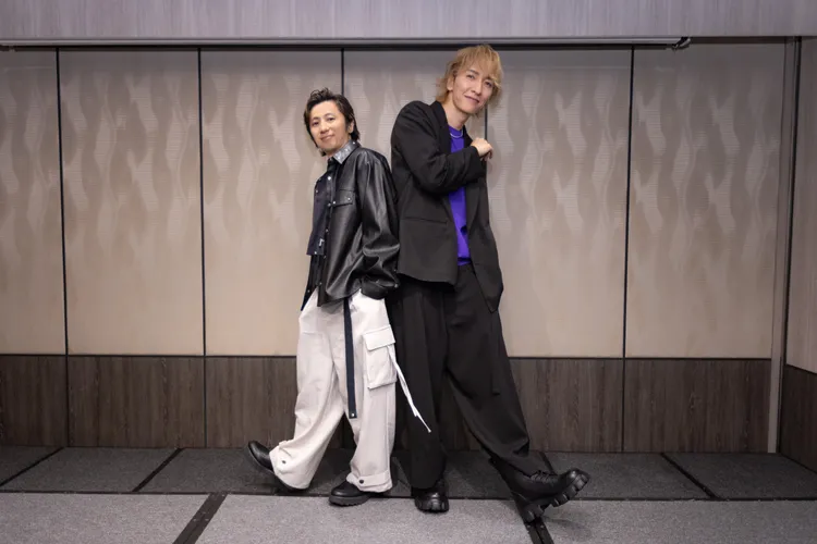 橘慶太（右）喊話接台灣拖鞋代言。G-MUSIC提供